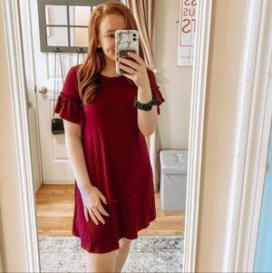 Mossimo Maroon Ruffle Sleeve T Shirt Dress Women's Medium M Frilly Soft Comfy